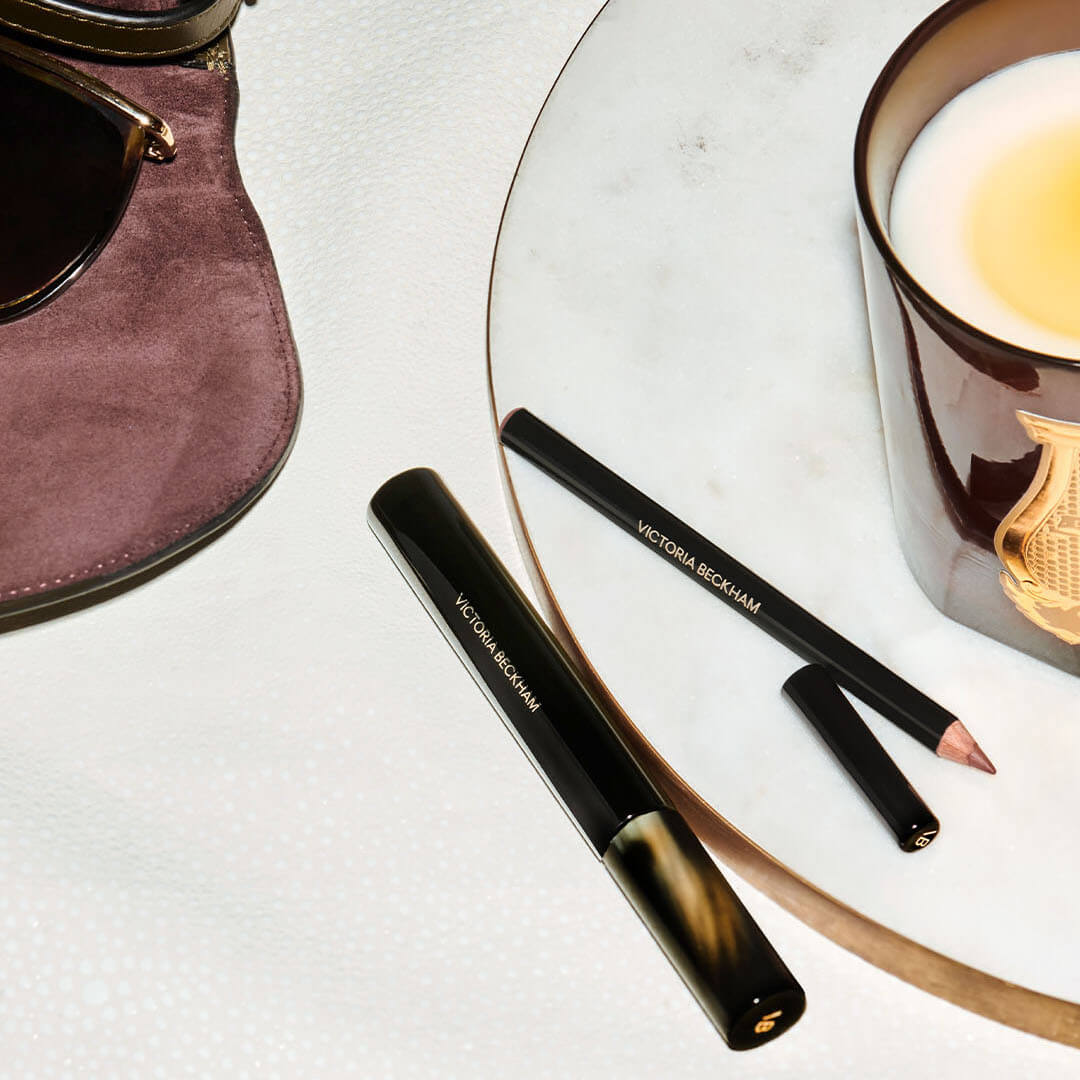 Victoria Beckham Beauty Augustinus Bader Lip Definer - Thumbnail 4